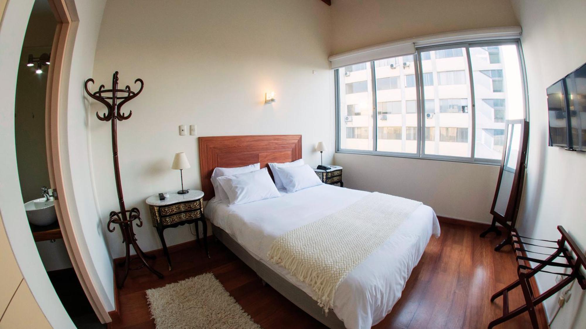Atrium Miraflores Hotel リマ エクステリア 写真