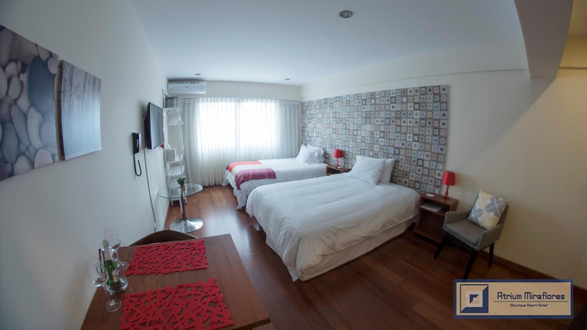 Atrium Miraflores Hotel リマ エクステリア 写真